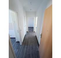 sanierte 4-Raumwohnung mit Badewanne und Tageslichtbad - Osterburg (Altmark)