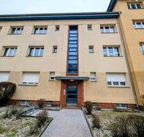 Privatverkauf – 2-Zimmer-Wohnung mit Loggia in Berlin-Adlershof