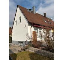 Doppelhaushälfte mit schönem Garten - Forchheim