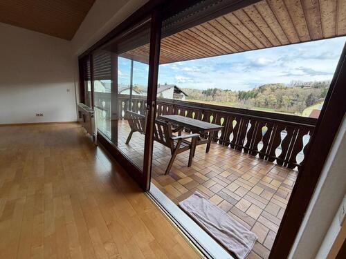 Foto - Schöne 4 Zimmer Mietwohnung mit großem Balkon