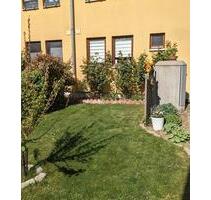 Doppelhaushälfte in Yorktown Village mit liebevollem Garten - Schweinfurt Bellevue Doppelhaushälfte in Yorktown Village mit liebevollem Garten - Schweinfurt Bellevue