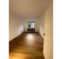 Modernisierte 2-Zimmer-Whg mit Balkon & Einbauküche in Neustadt - Bremen