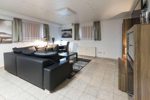 Foto - Etagenwohnung in Neckartenzlingen