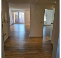 3 Zimmerwohnung mit EBK, Tiefgaragenstellplatz und Balkon - Crailsheim