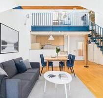 Moderne 2,5-Zimmer-Galeriewohnung mit Balkon – Nähe Regensburg - Nittendorf