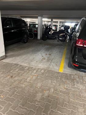 Foto - Garagenplatz - 90,00&nbsp;EUR Miete,