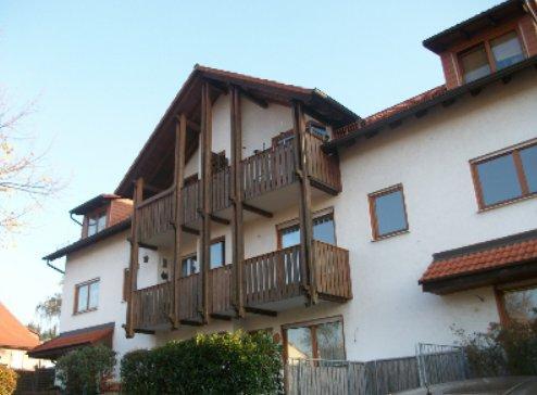 Foto - Wohnung ab 01.09.26 frei - 900,00&nbsp;EUR Kaltmiete, ca.&nbsp; 83,00&nbsp;m&sup2;