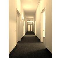 Kleines Büro im Stadtzentrum (All-In-Miete) - Schönebeck (Elbe)