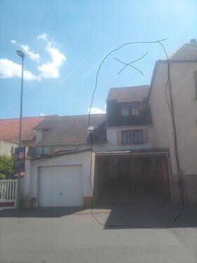 Foto - Reihenhaus mit Anbau im alten Ortskern, 2 getrennte Wohnungen