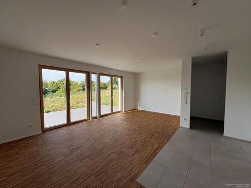 Foto - Neubau in Saarbrücken - Maisonettewohnung mit Terrasse und Stellplatz zu vermieten.