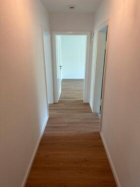 Foto - Moderne 3 - Zimmer Wohnung mit Balkon - Frisch Renoviert!