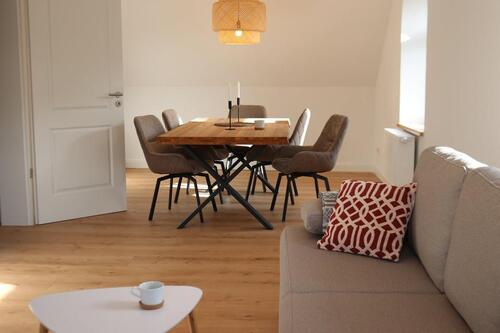 Foto - 3 Zimmer Dachgeschoßwohnung zur Miete in Peterswald-Löffelscheid