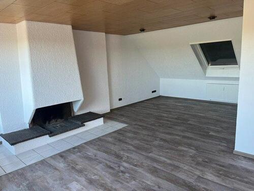 Foto - Dachgeschoßwohnung in Saarbrücken zur Miete