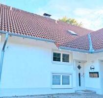 Bezugsfreies Haus - Provisionsfrei - Adelmannsfelden