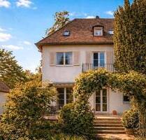 Traumhafte Stadtrandvilla mit großem Garten - private Oase - Fürth Eigenes Heim
