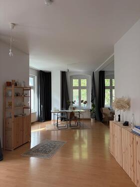 Foto - Zentrale 1-Raum Wohnung 1.OG 58,48qm mit Balkon
