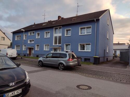 Foto - 2 Mehrfamilienhäuser und 2 Gewerbeeinheiten