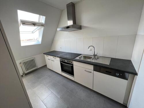 Foto - Zentrale 3 Zimmer Wohnung mit Tiefgaragenstellplatz