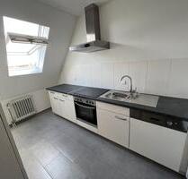 Zentrale 3 Zimmer Wohnung mit Tiefgaragenstellplatz - Bad Bergzabern