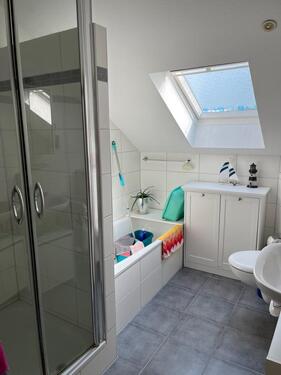 Foto - 3 Zimmer Dachgeschoßwohnung zur Miete in Bad Lippspringe