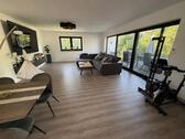 Foto - Modernisierter Bungalow mit Einliegerwohnung
