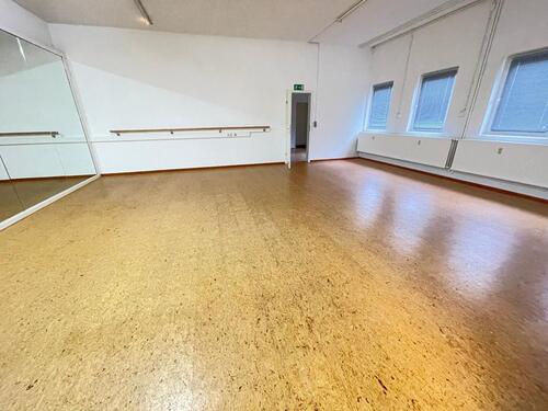 Foto - Gewerbefläche zu vermieten - 800,00 EUR Kaltmiete,