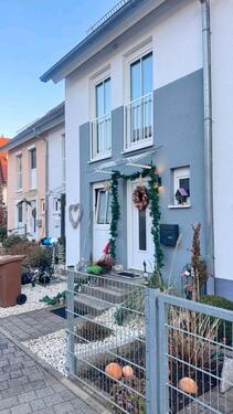 Foto - Haus mit Garage in Rosstal* - 485.000,00&nbsp;EUR Kaufpreis, ca.&nbsp; 122,00&nbsp;m&sup2;