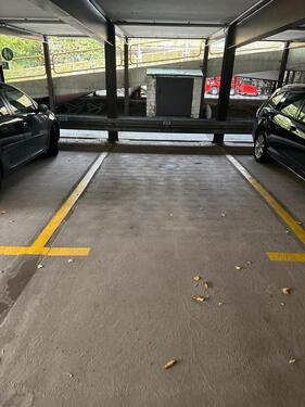 Foto - Stellplatz in Parkdeck in 22297 Überseering City Nord
