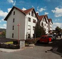 Gemütliche 2-Zimmer-Wohnung mit Tiefgarage in Tambach-Dietharz