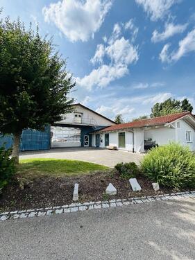 Foto - Vermietung von PRIVAT: Halle-Lager-Praxis-Büroräume-Stellplätze