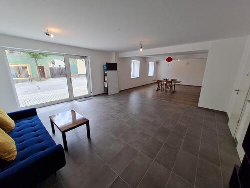 Foto - Laden-Bürofläche im Zentrum von Schierling