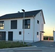 Modernes EFH fertiggestellt 052025 in massiver Bauweise - Gersthofen