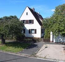 Doppelhaushälfte in Schweinfurt Gartenstadt zu verkaufen