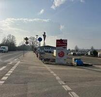 Stellplatz für Imbiss mit Stromanschluss in absoluter Top-Lage! - Bad Nauheim