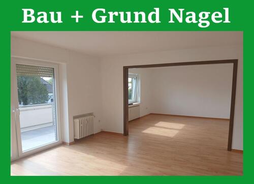 Foto - Renovierte Etagenwohnung (1.OG) mit Balkon im Dreifamilienhaus in zentrumsnaher Lage