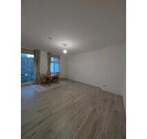 Helle Wohnung in Frankfurt Oder mit Balkon, Garage und Keller - Frankfurt (Oder)