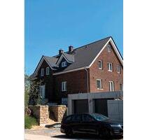 Hochwertiges Neubau-Massivhaus mit zwei Wohneinheiten - Lauenau