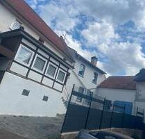 Einfamilienhaus zum Verkauf - 150.000,00&nbsp;EUR Kaufpreis, ca.&nbsp; 180,00&nbsp;m&sup2; in Waldeck (PLZ: 34513)