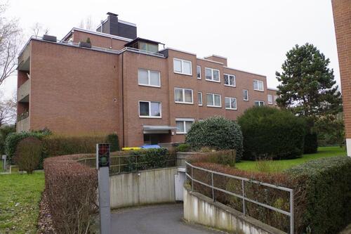 Foto - Tiefgaragenstellplatz Hahnenstr. 12a, Hürth-Efferen