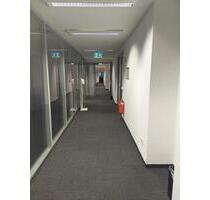 Strategischer Volltreffer in Düsseldorf: 548 m² flexible Gewerbefläche! -Provisionsfrei-