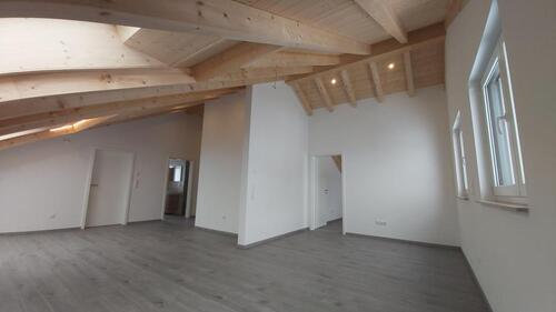 Foto - Etagenwohnung zur Miete in Unterschwaningen