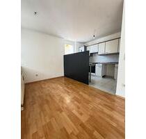 Helle 3-Zimmer Wohnung mit Balkon in Heilbronn-Sontheim (2Jahre) Helle 3-Zimmer Wohnung mit Balkon in Heilbronn-Sontheim (2Jahre)