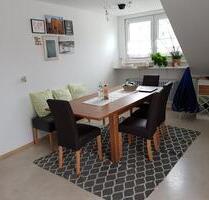 Helle 3-Zimmer-Dachgeschosswohnung mit Burgblick & Einbauküche - Eichstätt