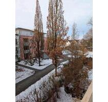 2-Zimmer-Whg Parco Verde, Balkon, Küche, TG-Stellplatz, Aufzug - Straubing