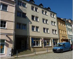 4-Raum-Wohnung auf dem Markt - 463,00&nbsp;EUR Kaltmiete, ca.&nbsp; 70,00&nbsp;m&sup2; in Bad Lobenstein (PLZ: 07356)