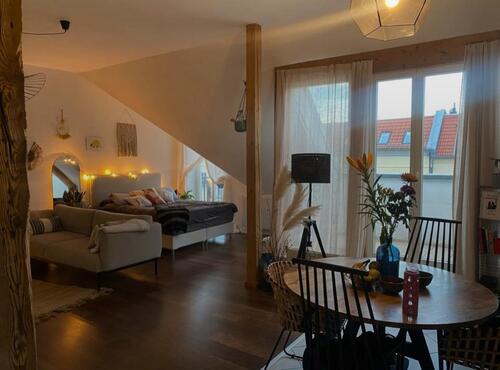 Foto - 1 Zimmer Dachgeschoßwohnung zur Miete in Berlin