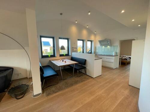 Foto - Hochwertige 2,5-Zi.-Whg., möbliert, Warmmiete 1450€