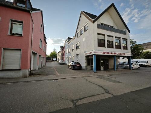 Foto - Provisionsfrei: Immobilienensemble in Schweich – 3 Häuser 