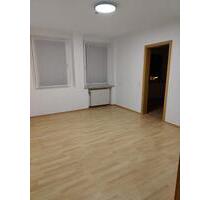 Helle 2-Zimmer-Wohnung Küche Diele Bad Solingen Mitte Zentrumsnah