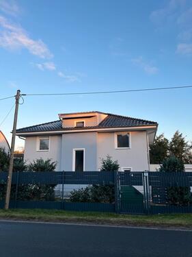 Foto - Freistehendes NeubauhausVilla - 800.000,00 EUR Kaufpreis, ca.  240,00 m²